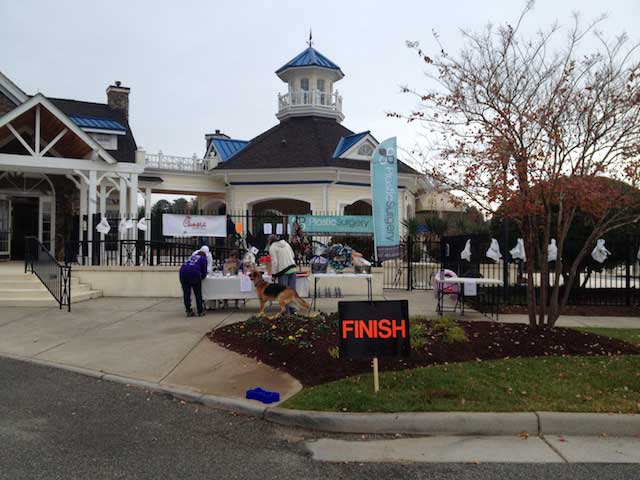 2013 Turkey Trot Riverfront Finish Line